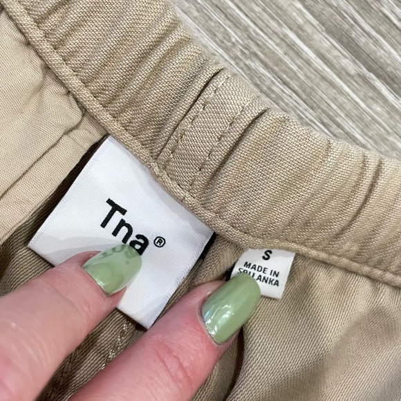 Aritzia TNA cache paratroop cargo pants humas beige S - Picture 5 of 11